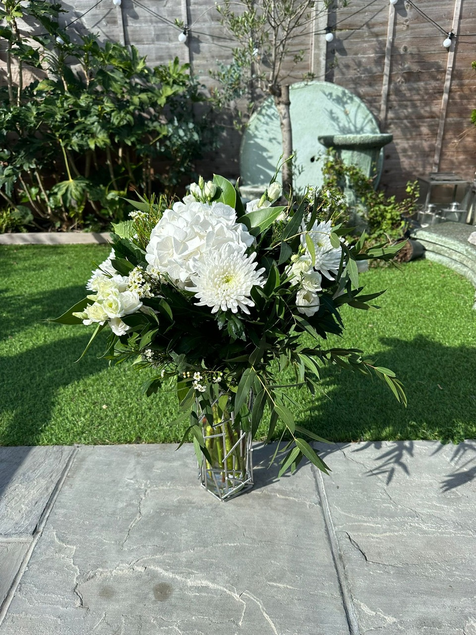 Elegant White Hydrangea & Chrysanthemum Bouquet Elegant White Hydrangea & Chrysanthemum Bouquet